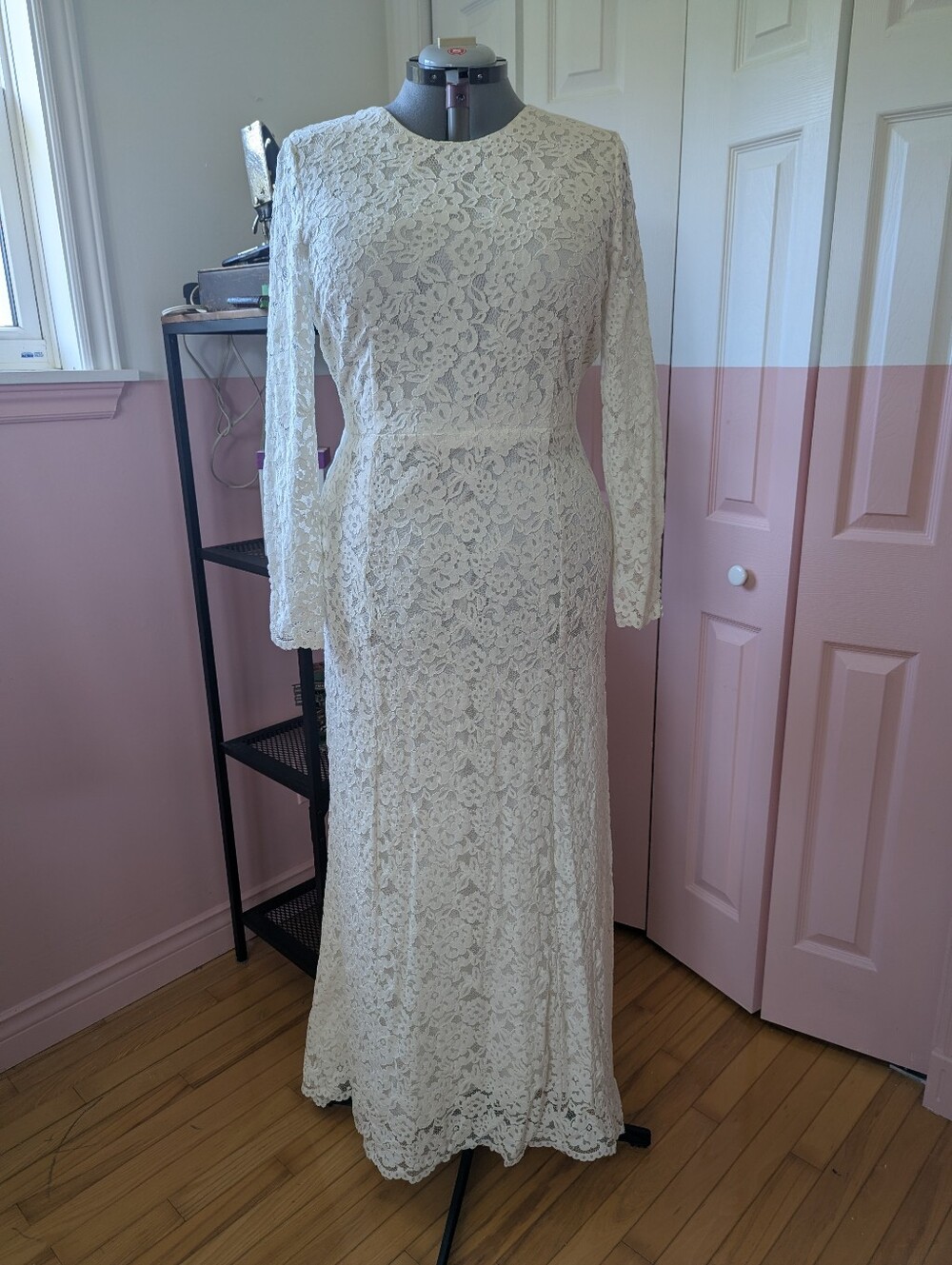 White Lace Long-Sleeve Wedding Dress - Picture 3 of 9